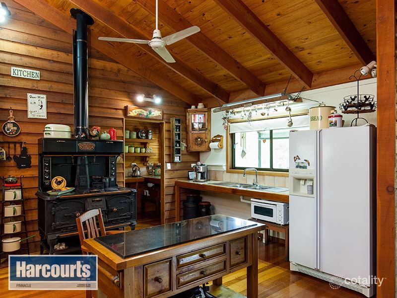 12 Patman Rd, Whiteside, QLD 4503