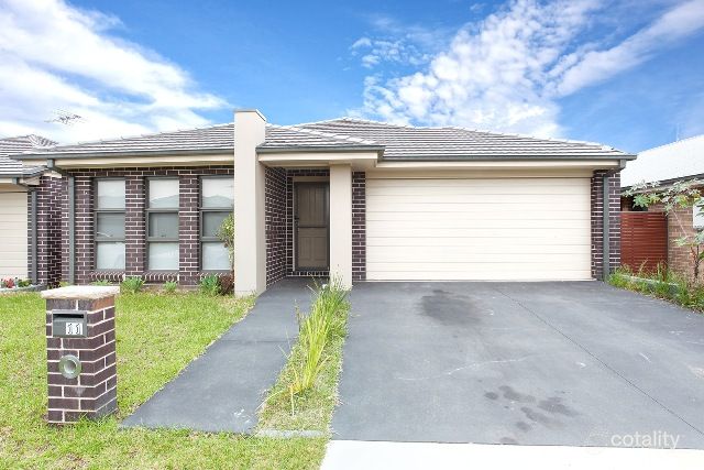 11 Blackburn St, Ropes Crossing, NSW 2760