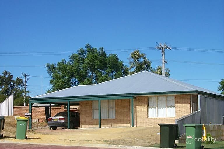 6 Hare Ct, Willagee, WA 6156