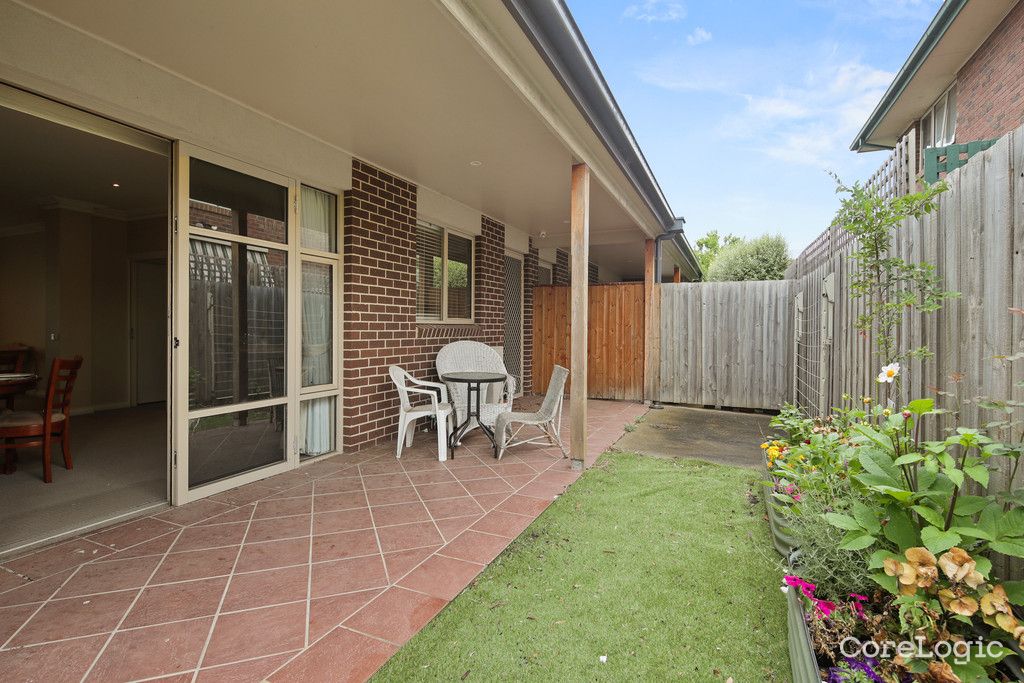1/1a Leslie Ave, Cowes, VIC 3922