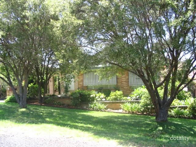 9 Frederick St, East Gosford, NSW 2250