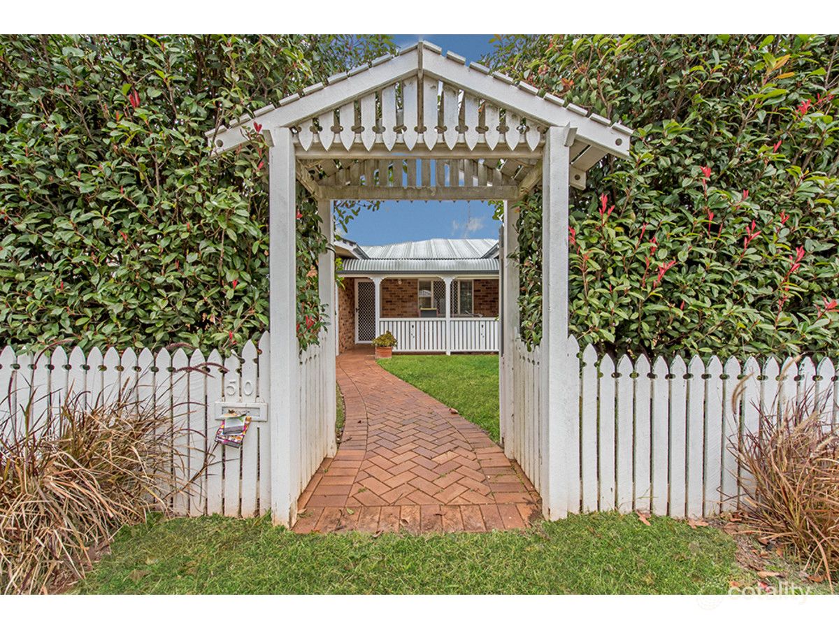 50 Liquidambar St, Glenvale, QLD 4350