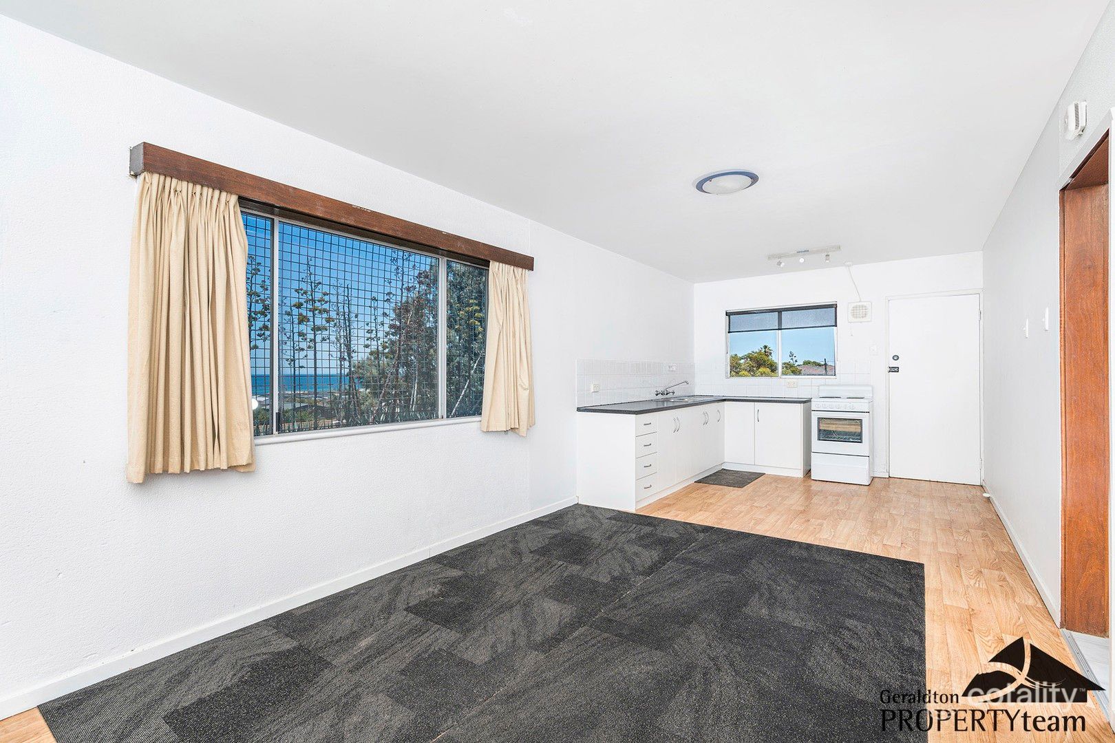 1/137 George Rd, Beresford, WA 6530