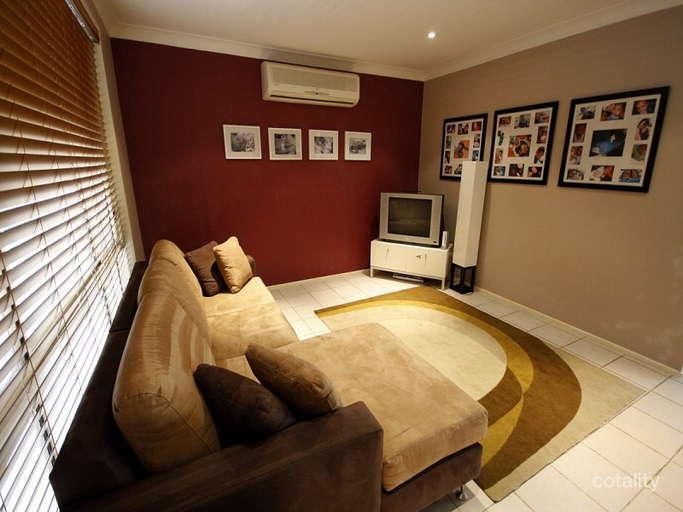 42 Colebee Cres, Hassall Grove, NSW 2761