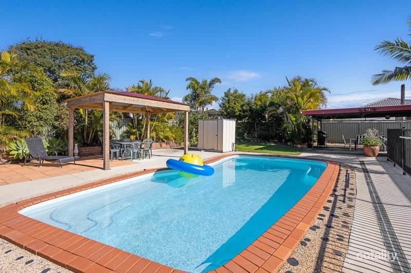 8 Lindel St, Kippa-Ring, QLD 4021