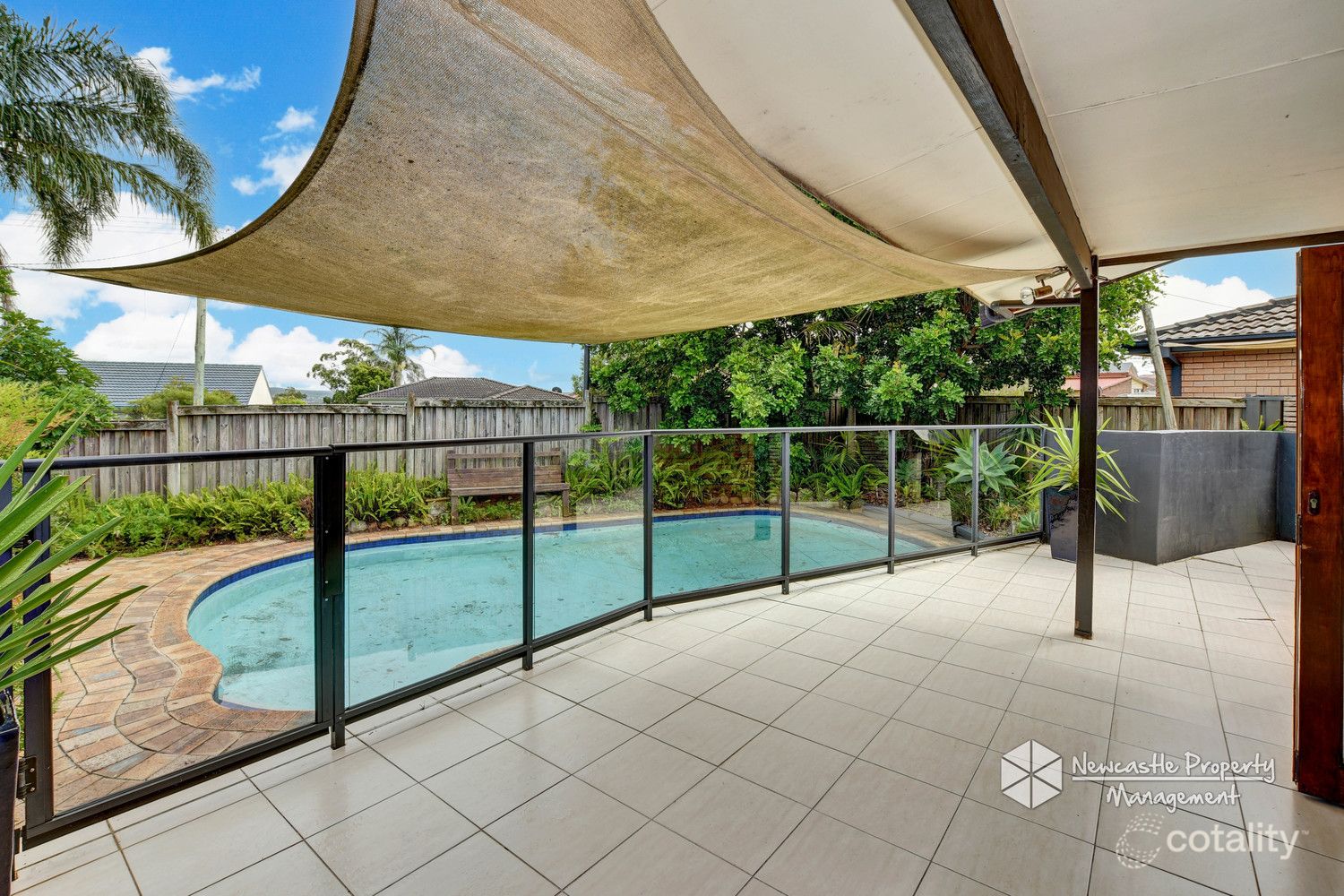 51 Alhambra Ave, Macquarie Hills, NSW 2285