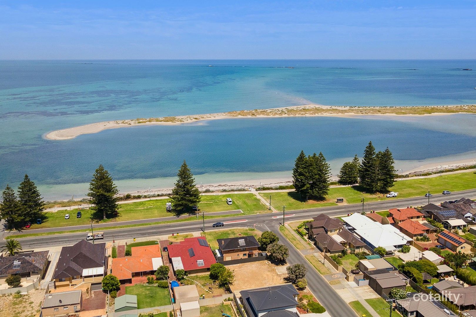 1 Hawker St, Safety Bay, WA 6169