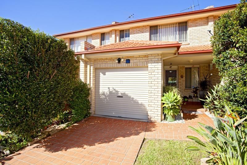 8b Aubrey St, Ingleburn, NSW 2565