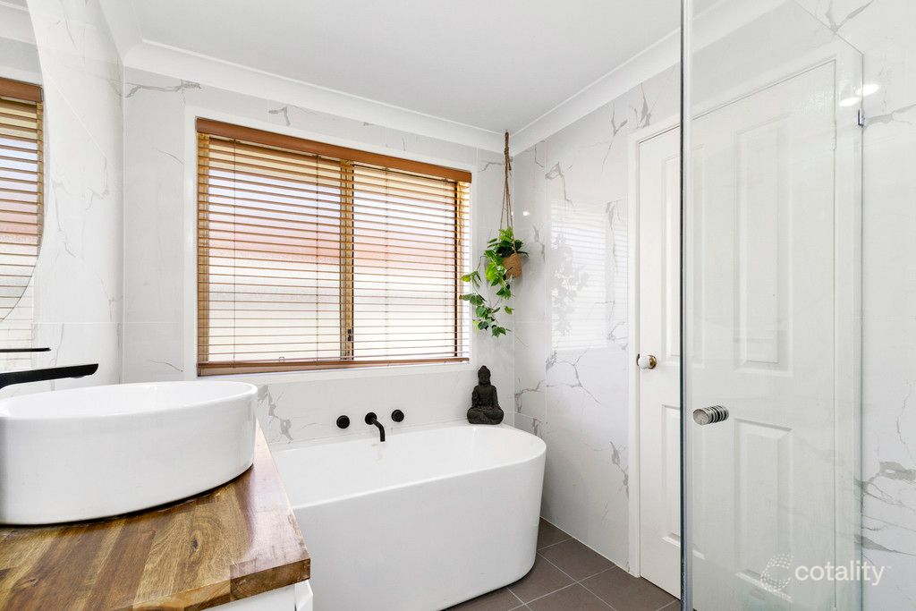5 Dorrington Cres, Bligh Park, NSW 2756