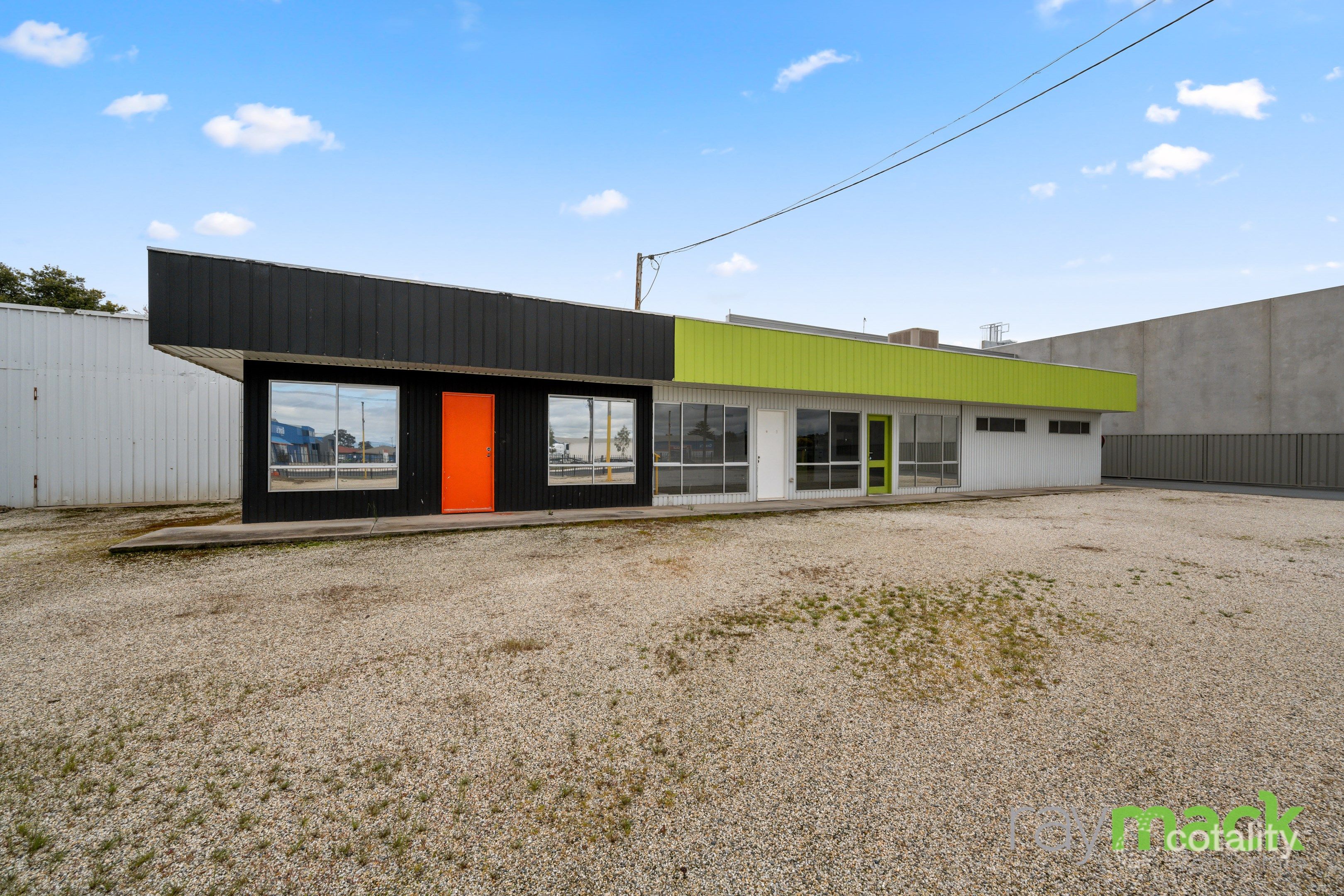 393 Wagga Rd, Lavington, NSW 2641