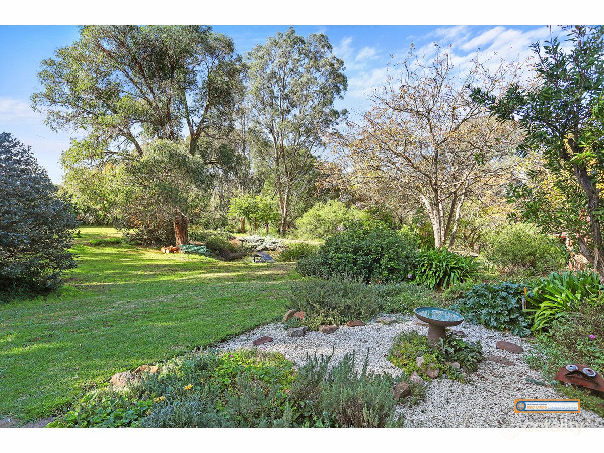 40 Sattlers Rd, Armidale, NSW 2350