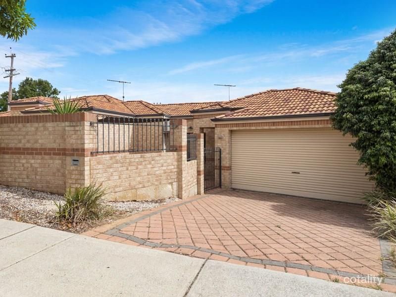 1b Phillips Gr, Innaloo, WA 6018