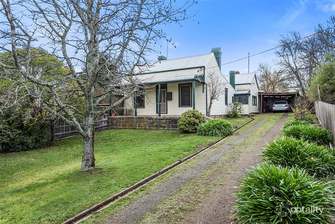 11 Maxwell St, Kyneton, VIC 3444