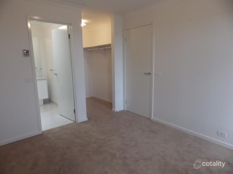 68 Twain Way, Fraser Rise, VIC 3336