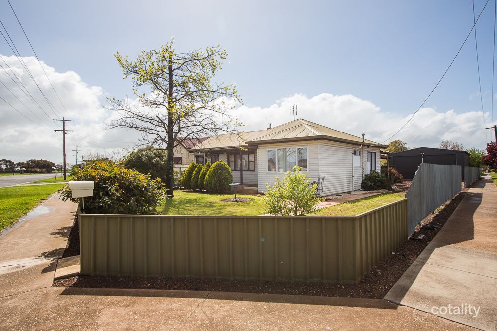 64 Kalkee Rd, Horsham, VIC 3400