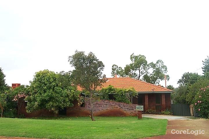 16 Willow Rd, Warwick, WA 6024