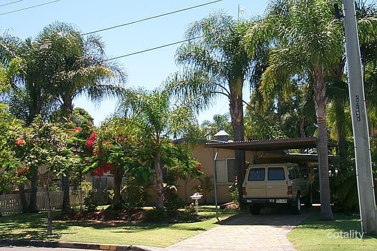 7 Ashgrove Ave, Runaway Bay, QLD 4216