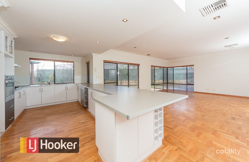 44 Clearwater Way, Singleton, WA 6175