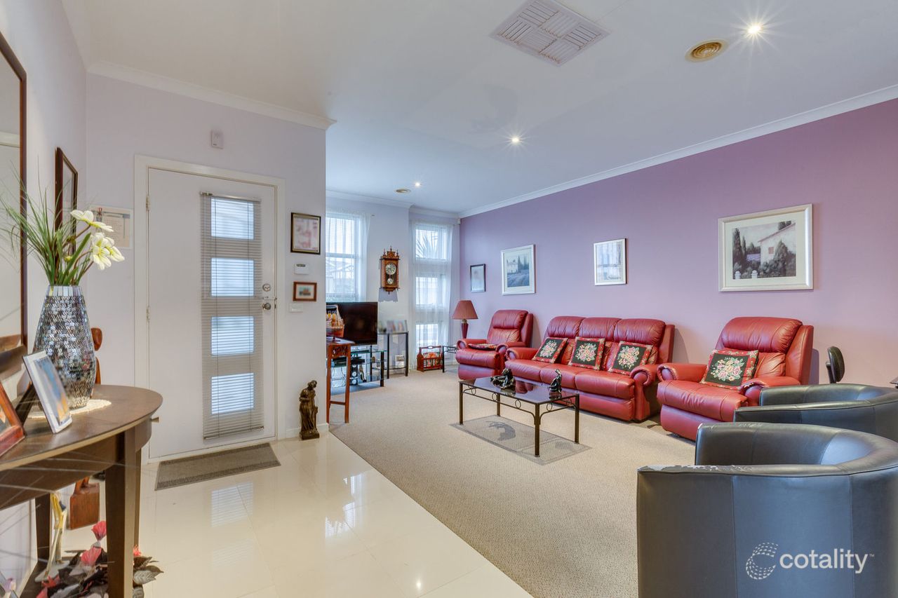 1/14 Jade Way, Hillside, VIC 3037