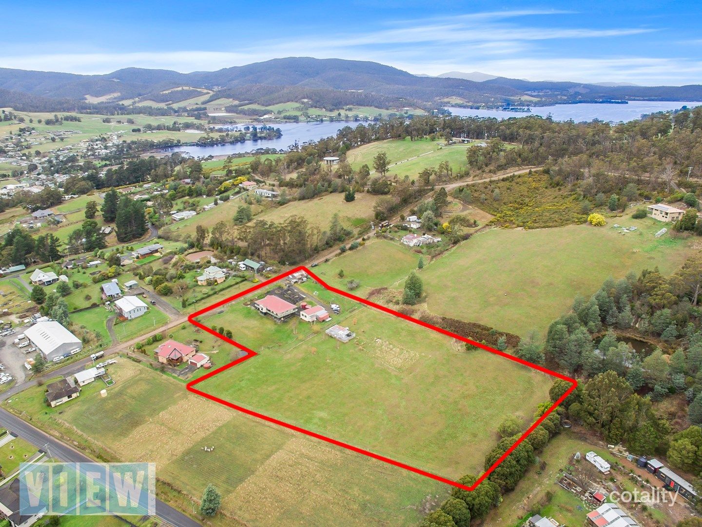 8 Elizabeth St, Cygnet, TAS 7112