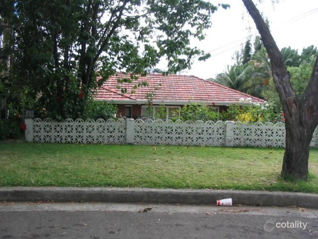 11 Pembrew Cres, Earlwood, NSW 2206