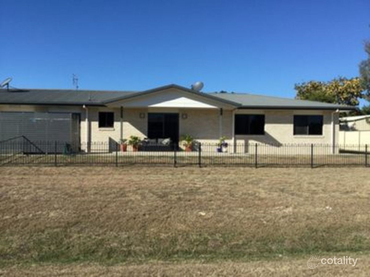 2/2 Burn St, Capella, QLD 4723