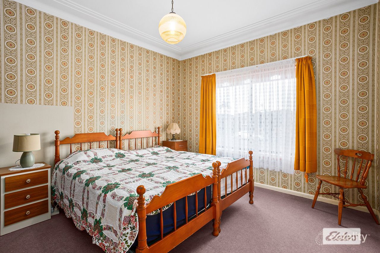 26 Chalmers St, Balgownie, NSW 2519