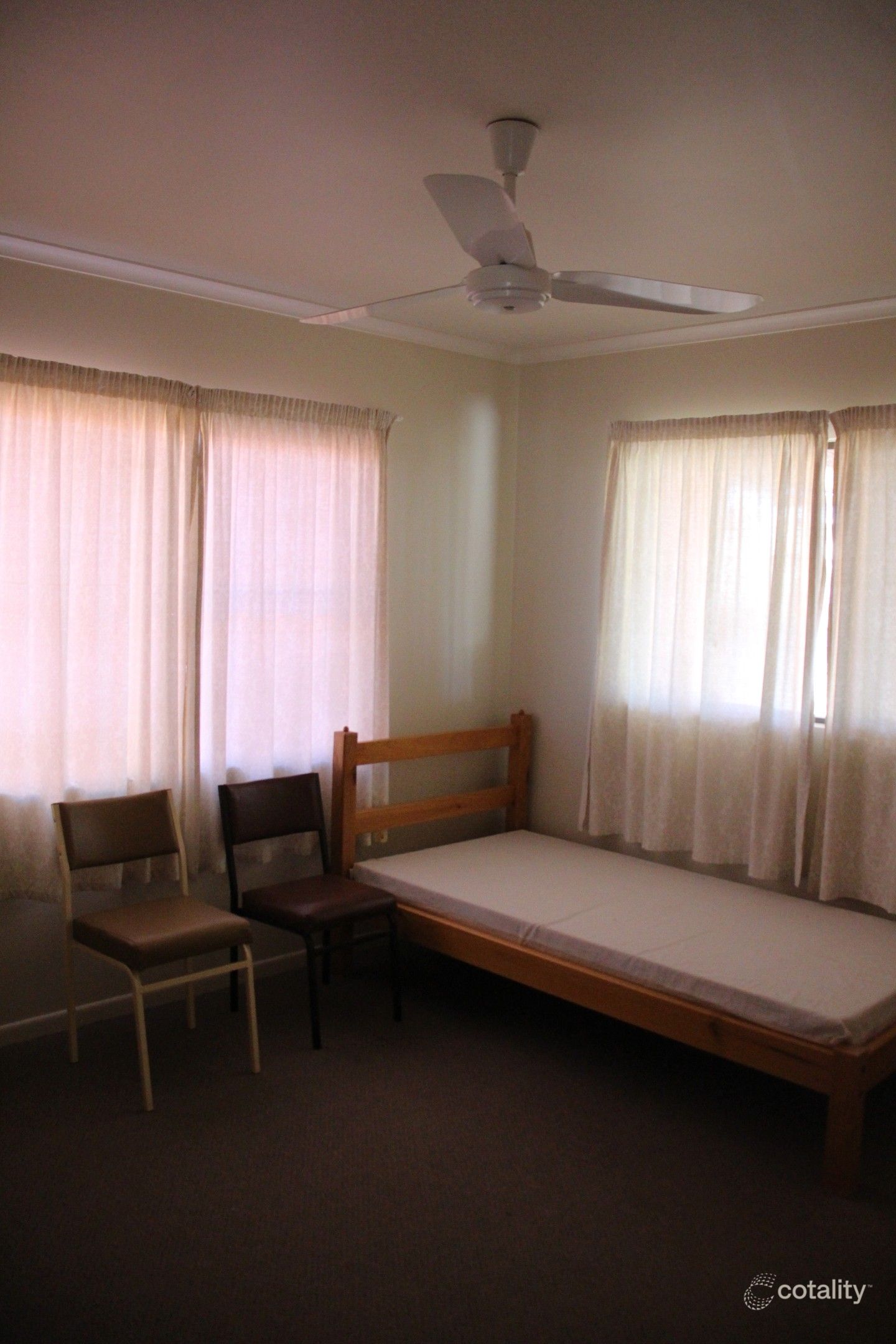 48-50 King St, Charleville, QLD 4470