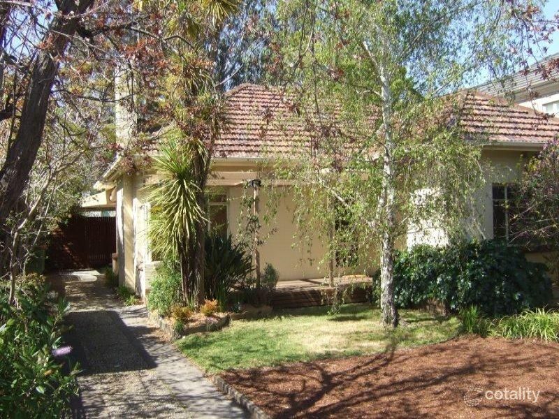 12 Prince St, Hampton, VIC 3188