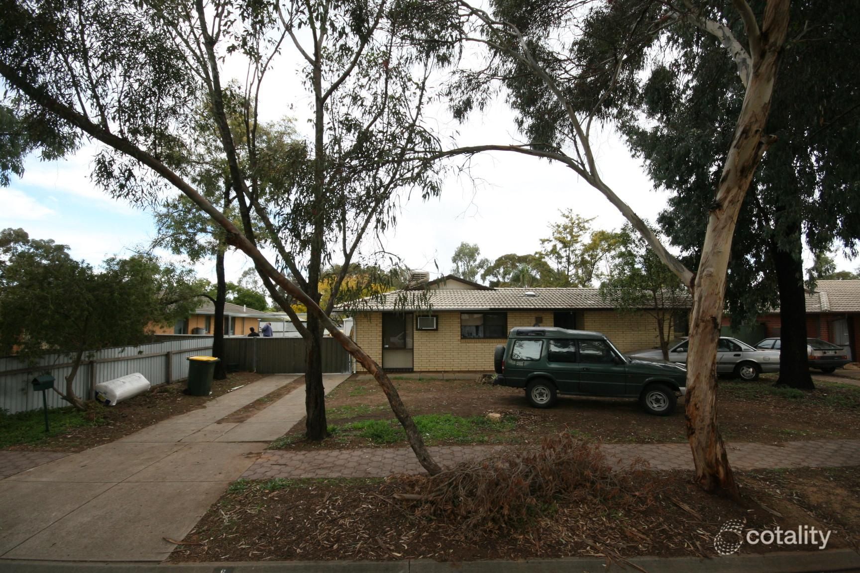 8 Chesser St, Parafield Gardens, SA 5107