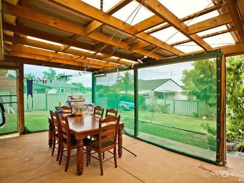 27 Archer Cres, Maryland, NSW 2287