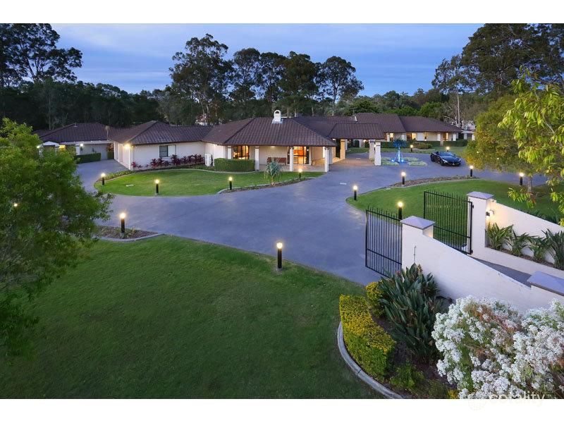 125 Camelot Pl, Bridgeman Downs, QLD 4035