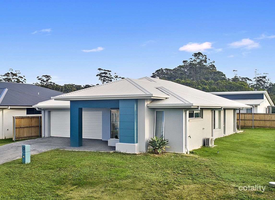 2 Reicks Cl, Sapphire Beach, NSW 2450
