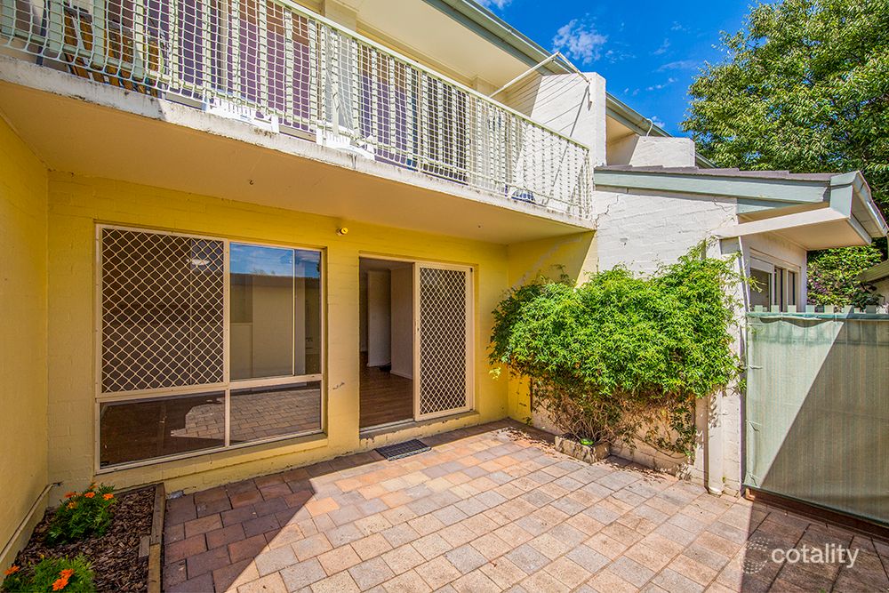 2/6 Antis St, Phillip, ACT 2606