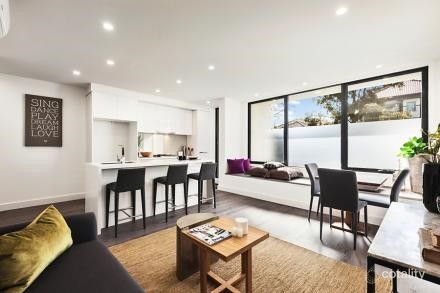 4/34 Pine Ave, Elwood, VIC 3184