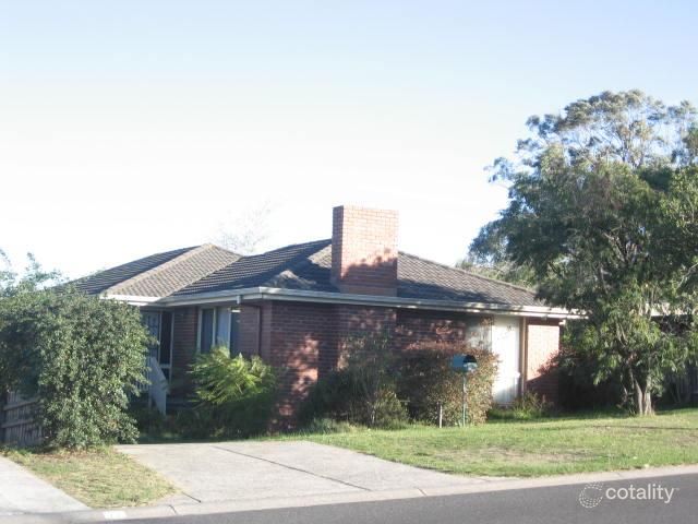15 Inverness St, Endeavour Hills, VIC 3802