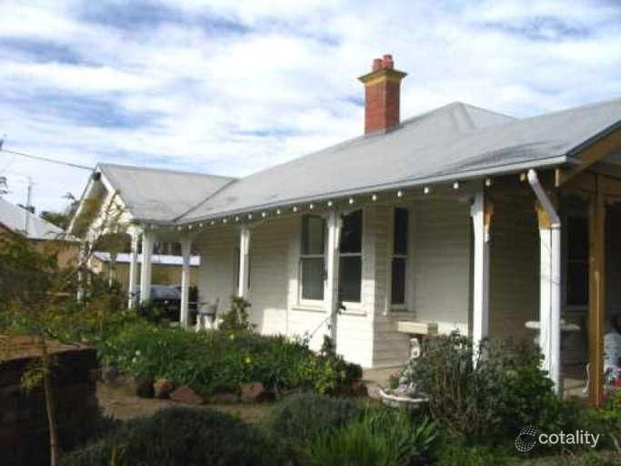 28-30 Ballarat Rd, Hamilton, VIC 3300