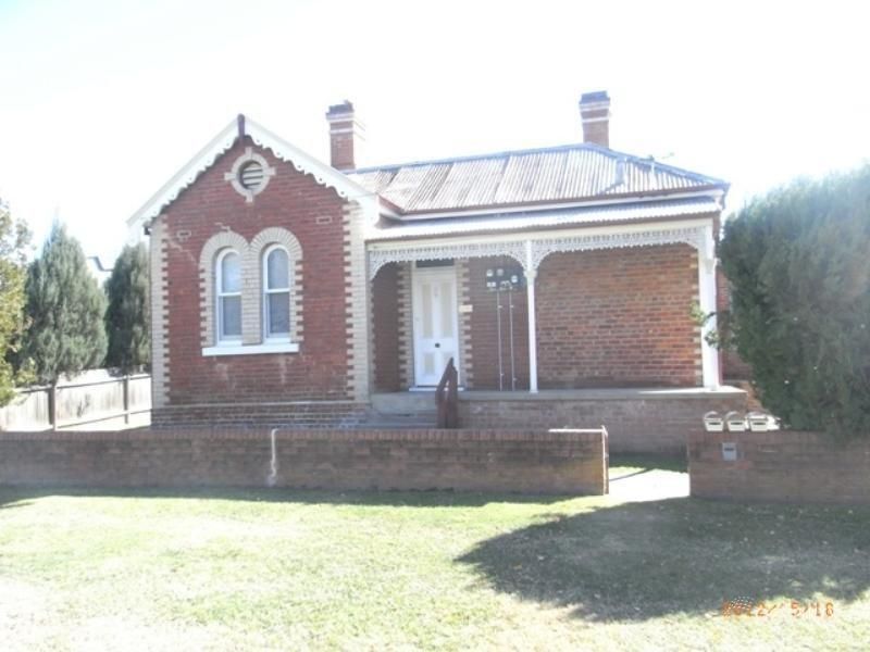 207 Hope St, Bathurst, NSW 2795