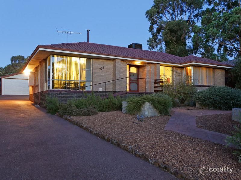 237 Canning Rd, Walliston, WA 6076