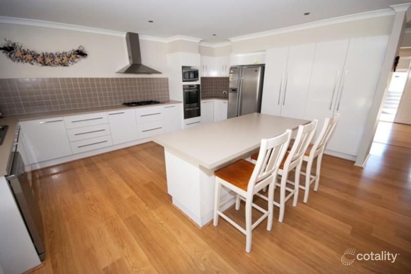 232 Stringybark Rd, Nowra Hill, NSW 2540