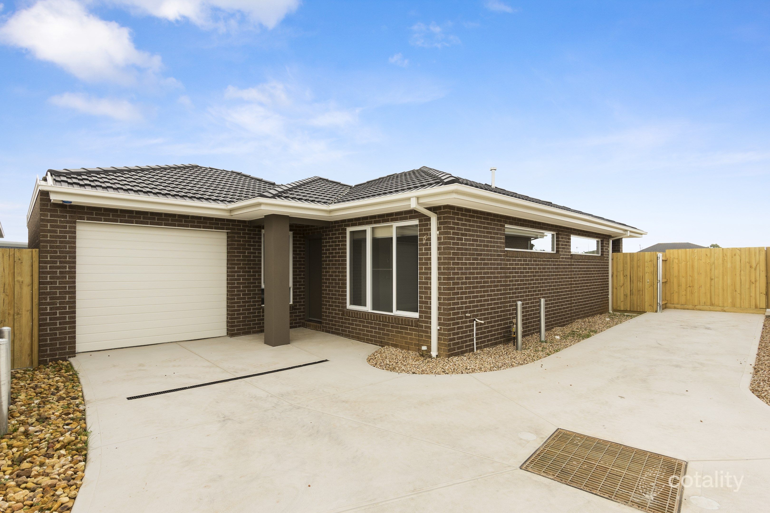 3/25 College Sq, Bacchus Marsh, VIC 3340