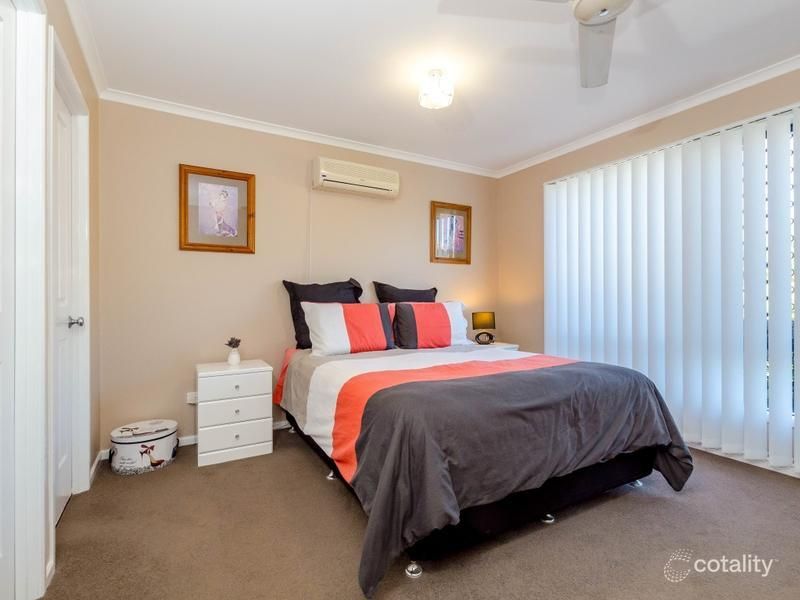 4a Carinya Dr, Clinton, QLD 4680