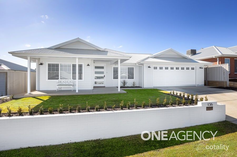 136 Valencia Dr, Gobbagombalin, NSW 2650