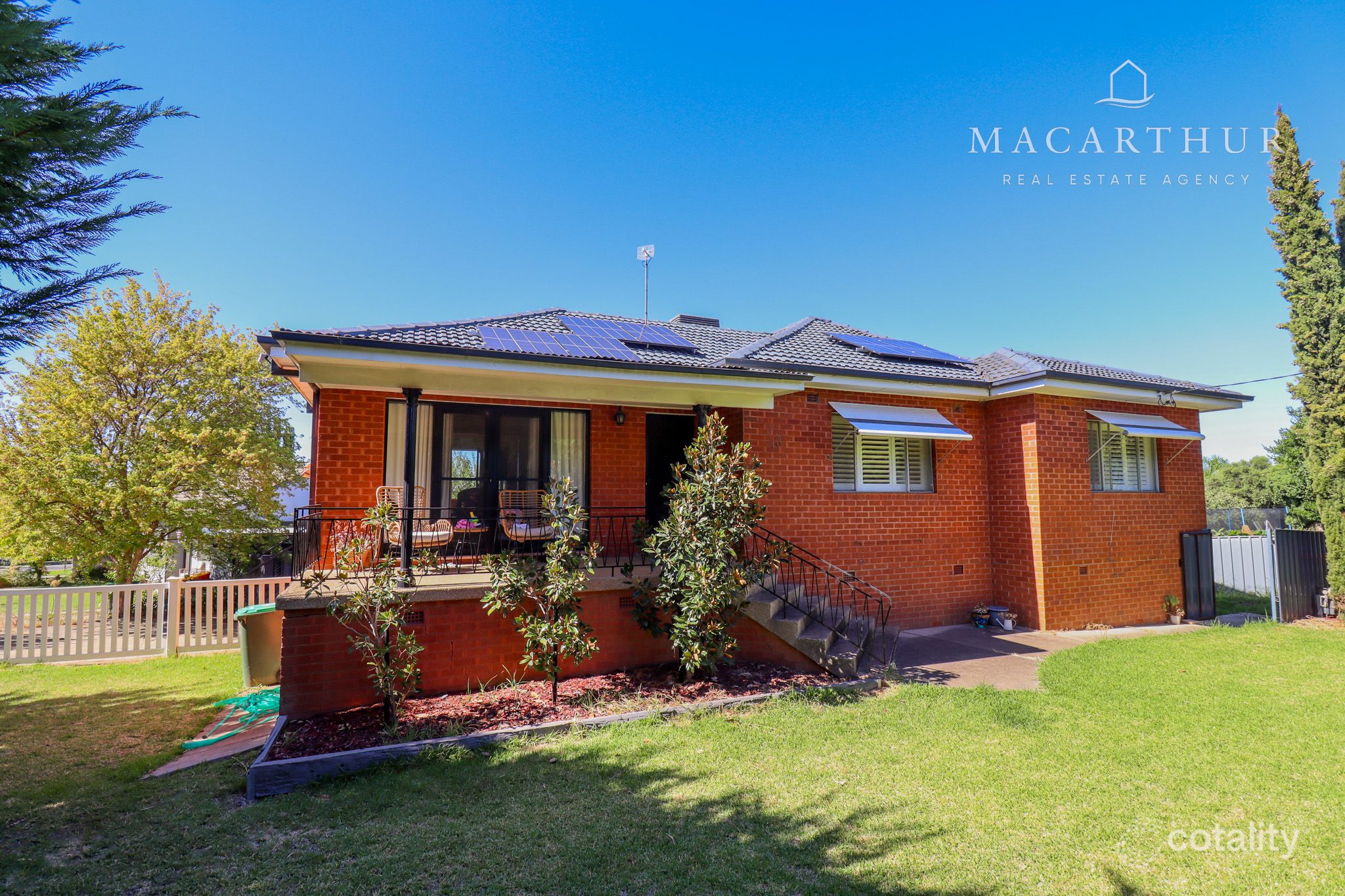 13 Plumpton Rd, Kooringal, NSW 2650