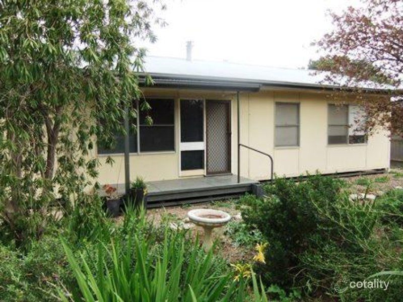 16 Fourth St, Keith, SA 5267