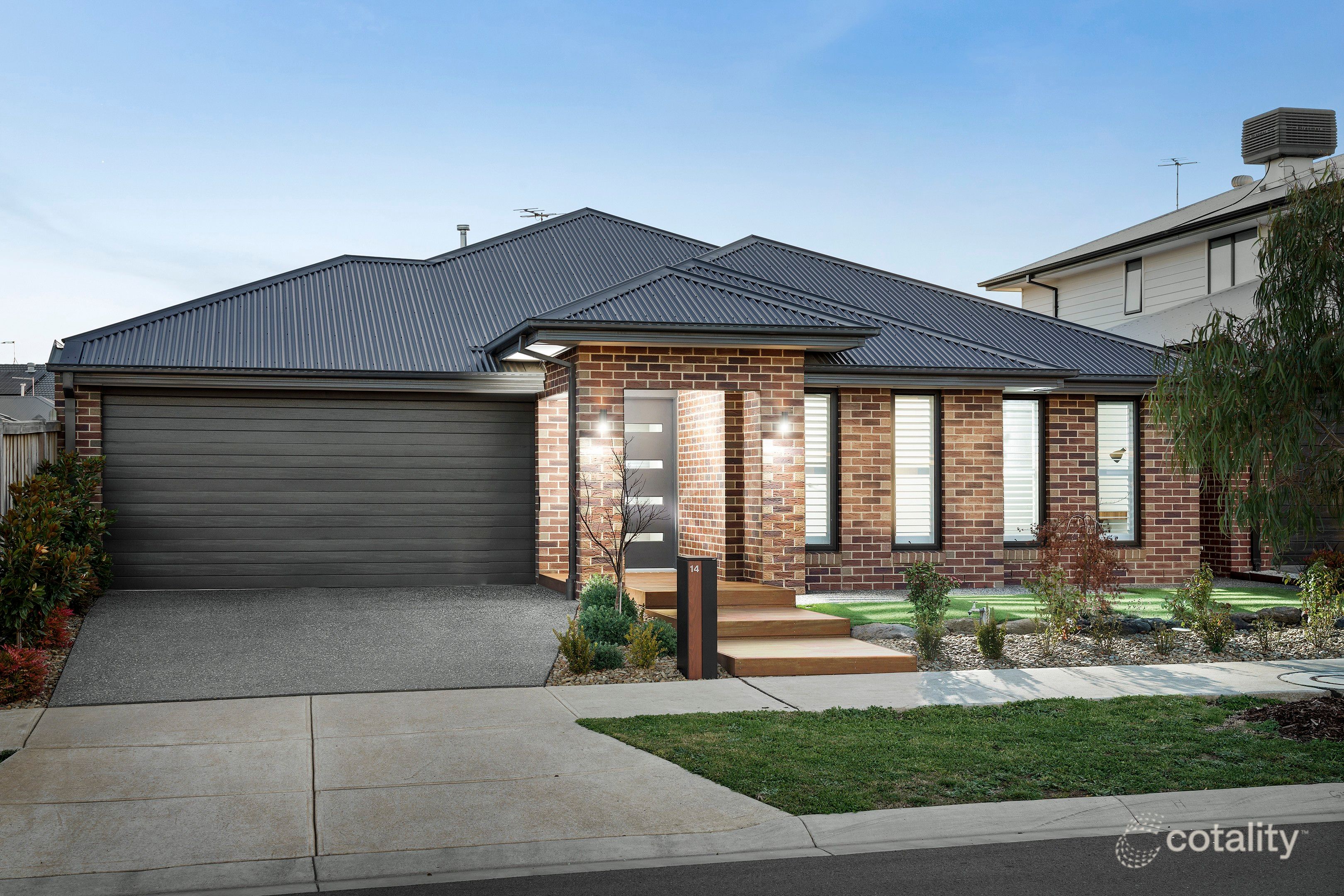 14 Trooper Ave, Sunbury, VIC 3429