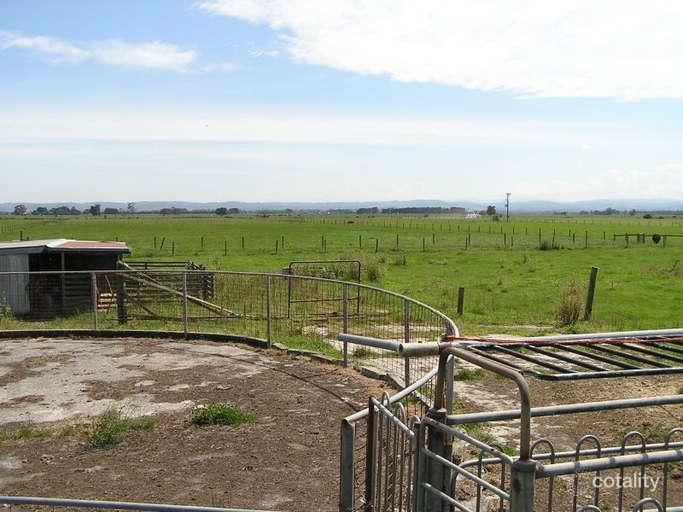 970 Seven Mile Rd, Koo Wee Rup North, VIC 3981