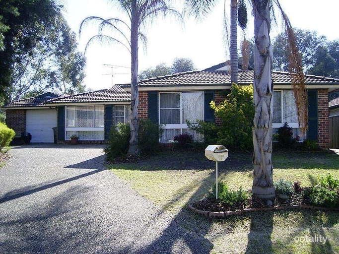 6 Snowy Cl, St Clair, NSW 2759