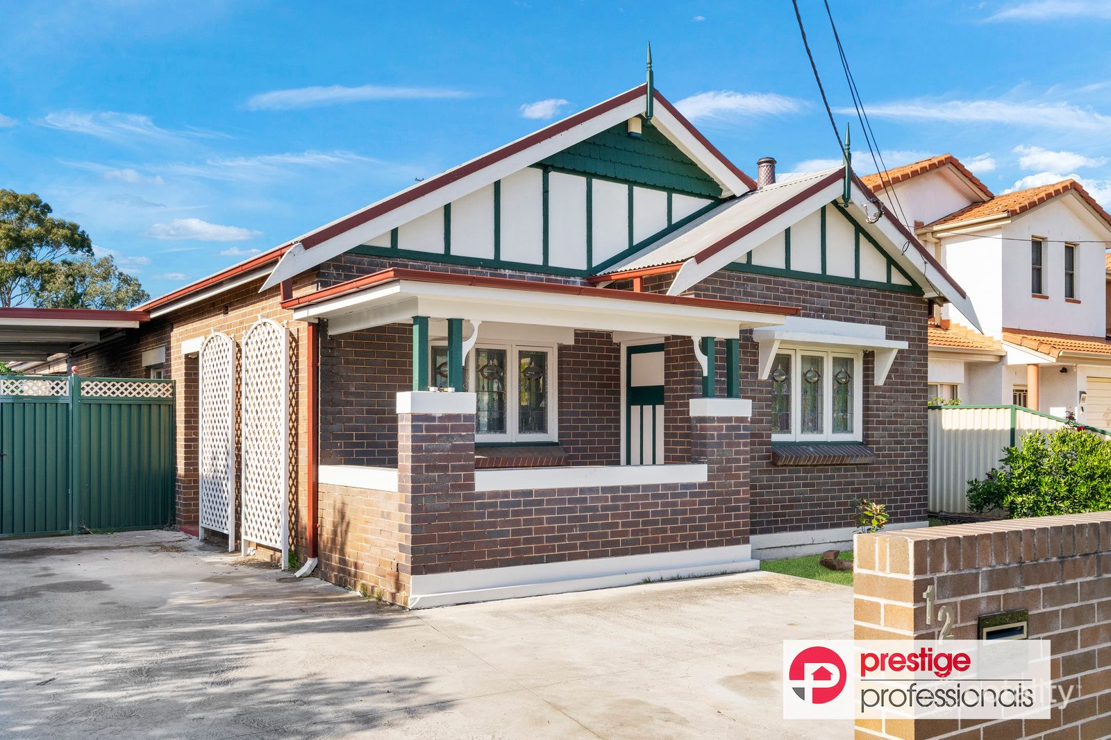 12 Moorebank Ave, Moorebank, NSW 2170
