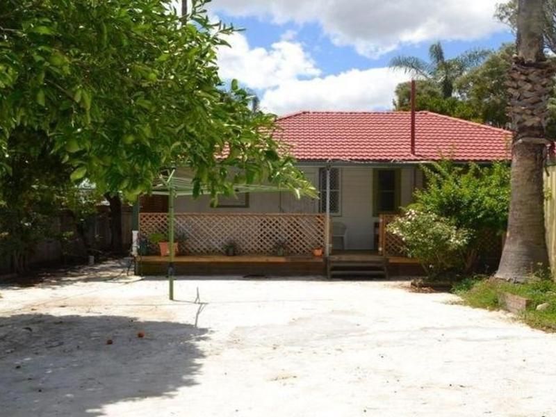 18 Edgeworth Pl, Cartwright, NSW 2168